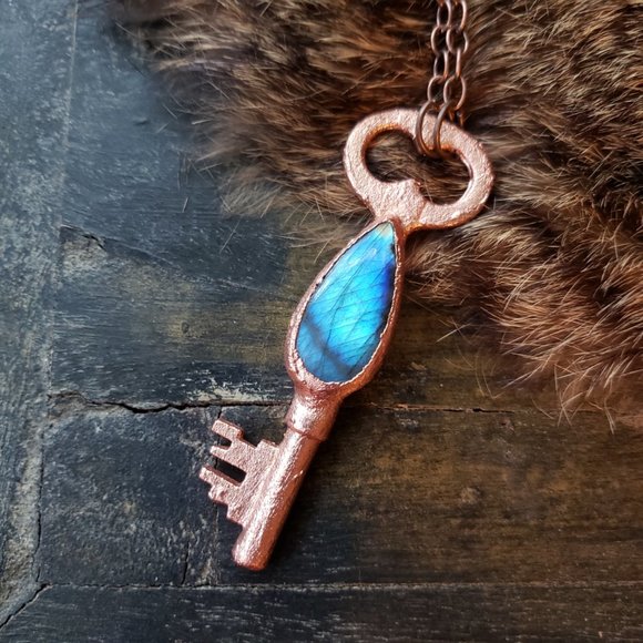 Meet your Posher, Athina - Picture 7 of 8